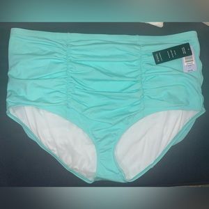 Torrid high waist bikini bottoms. Tummy smoother. Size 4. Color: Teal.